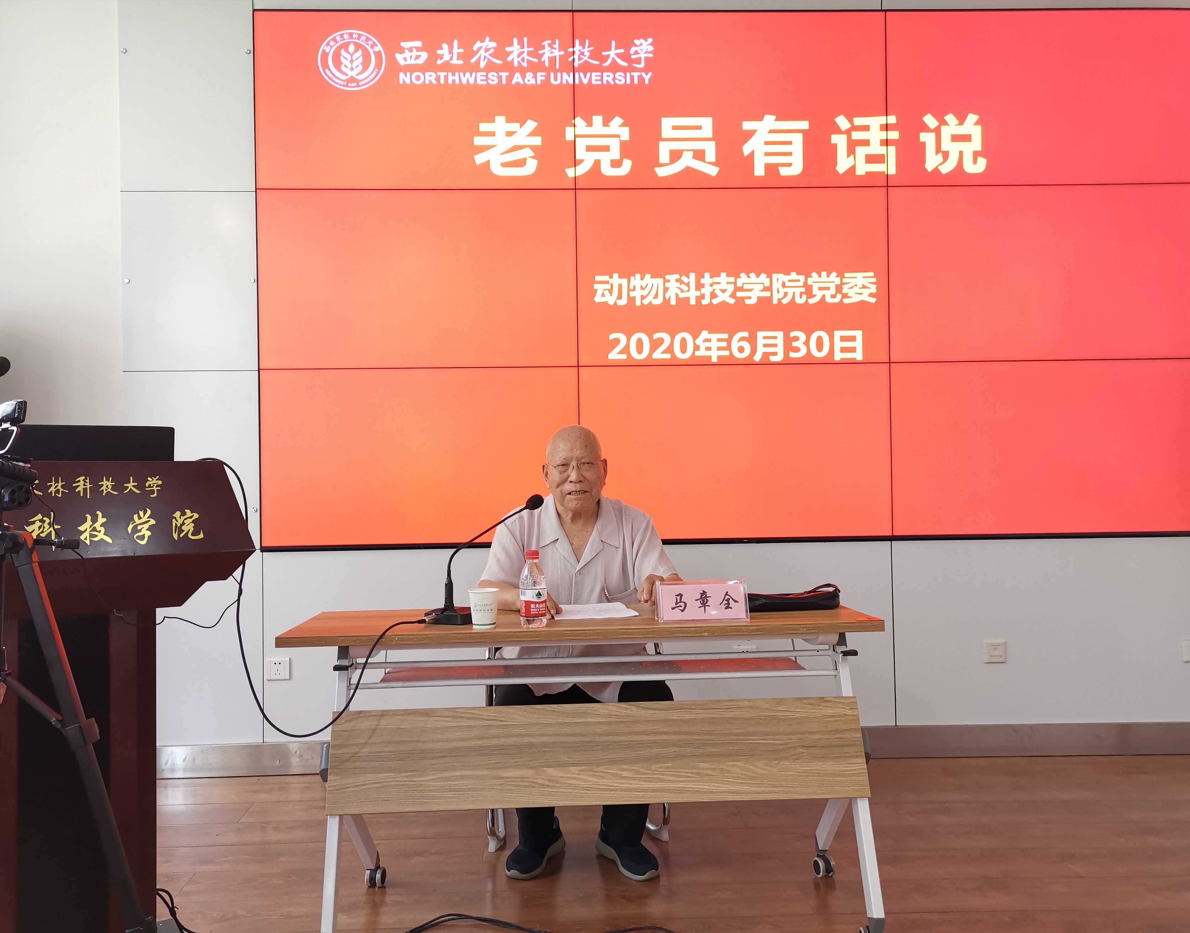 24d0bd1f8f434899946cdd4f80066362.jpg 24d0bd1f8f434899946cdd4f80066362.jpg