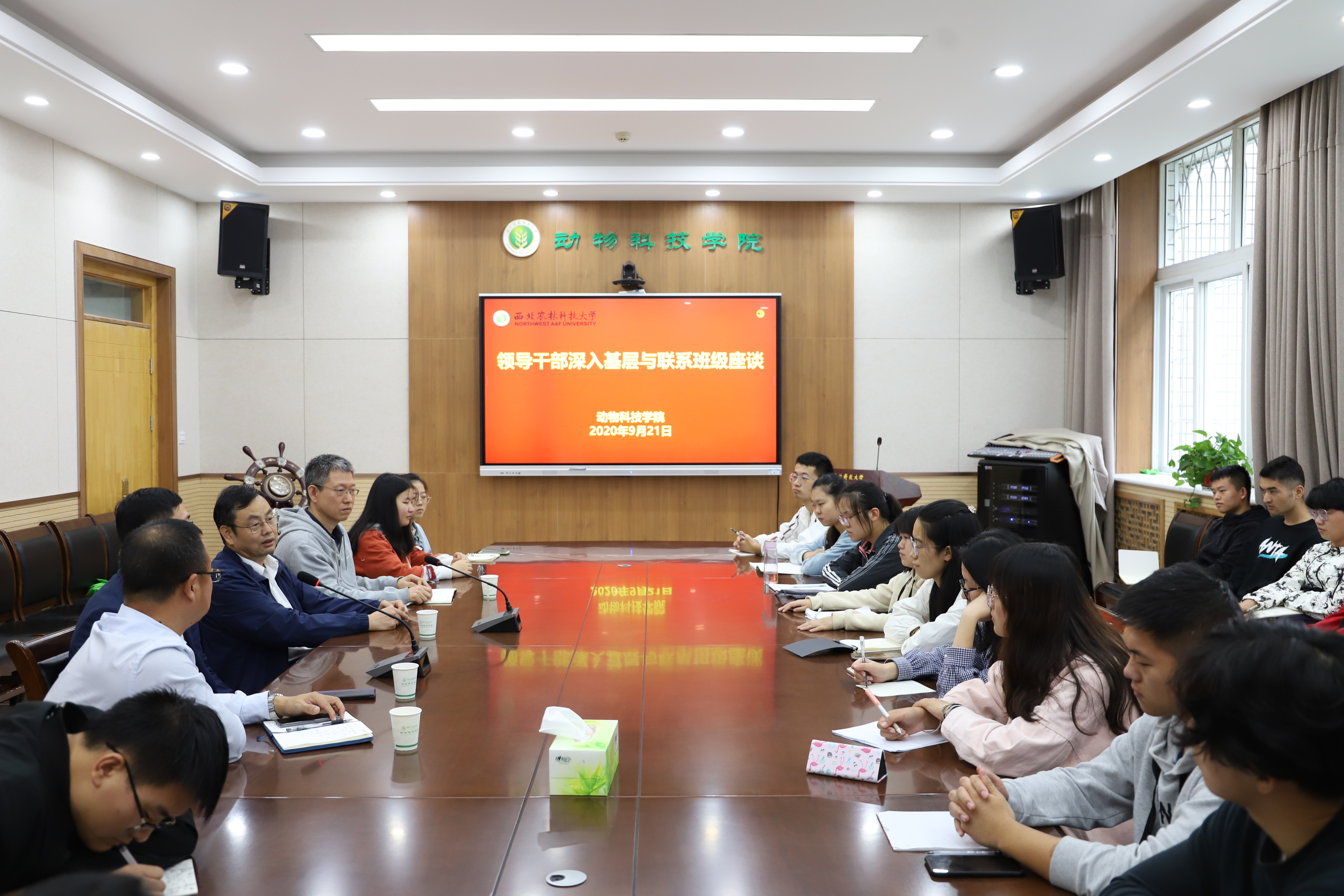 2b9465f864704b989f540b3b23adefd5.jpg 2b9465f864704b989f540b3b23adefd5.jpg