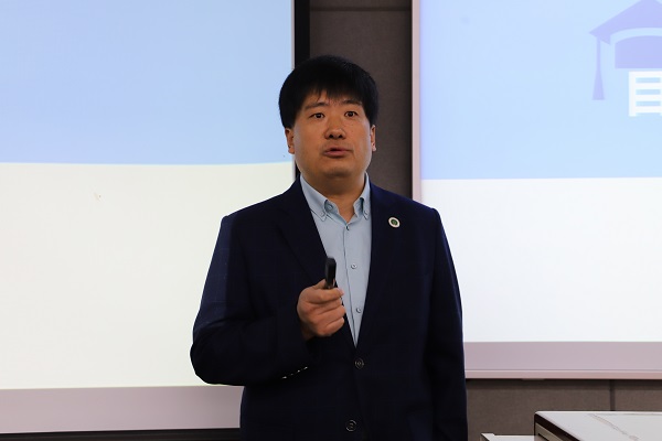 9591a6be2bb3408fbbdee44ca5d662d9.jpg IMG_8518.jpg