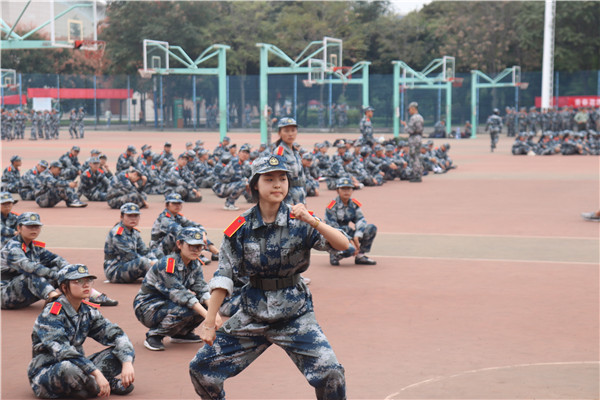 cd1df7071dcc47f8880d06aa338b05c3.jpg 军体拳展示.jpg