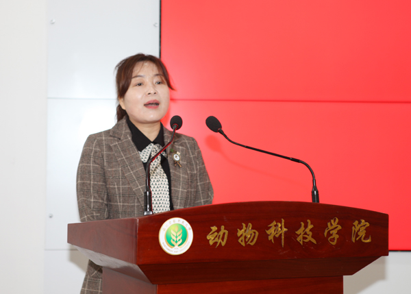 8574763f2d0e4b0db71cf2911af8767a.jpg 3.jpg