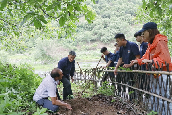 a0a0658abef7441c8b30d3b5a017f7a2.jpg 图片八.jpg