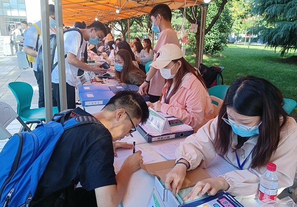 fa5b79b9677b4c1fa5a65c3958d43bf3.jpg 3.jpg