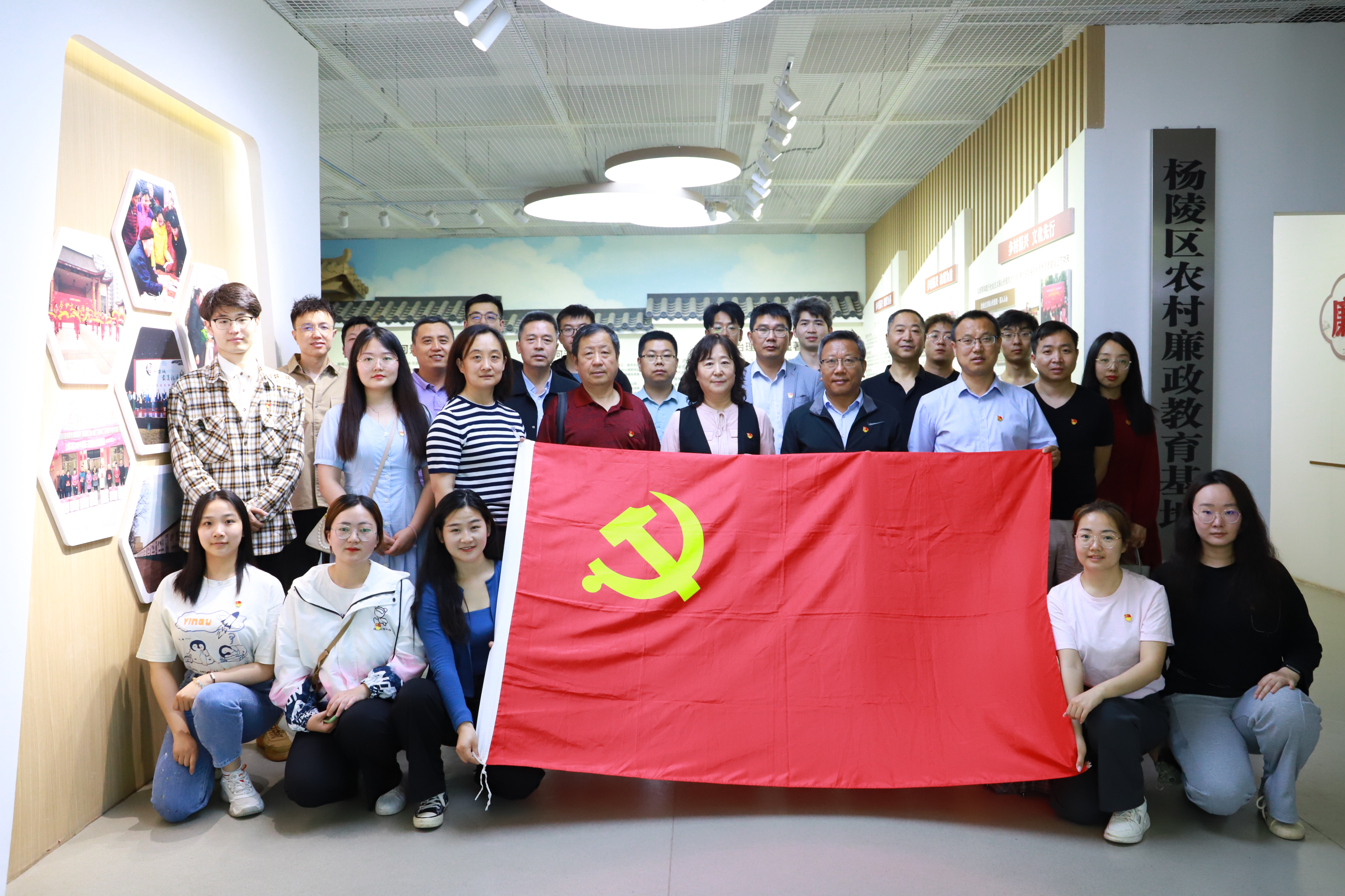 ddd4366c9d4f4dd493800f0e9fe466eb.jpg ddd4366c9d4f4dd493800f0e9fe466eb.jpg