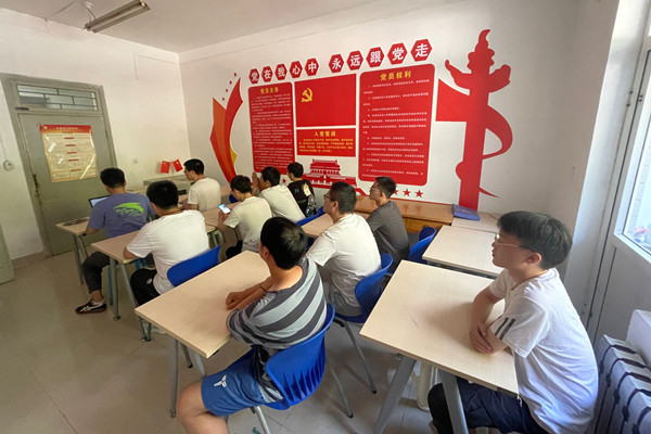 417e464d38bf419a8104fbb81f85ecc2.jpg 3A7D35B2E738C2F5D90A0194166C20D0.jpg