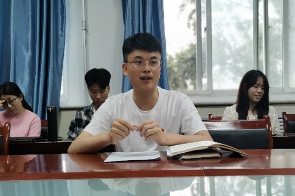 55434d518501409782d6b5bb26083983.jpg 0E67D1AF5E436D94DDC72E1F5255A4EB.jpg