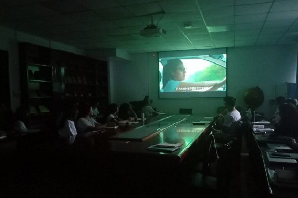 7194b37f0db24839b926c4acc563bf93.jpg EC48D1B80715BE0FD052938E8C5145A7.jpg