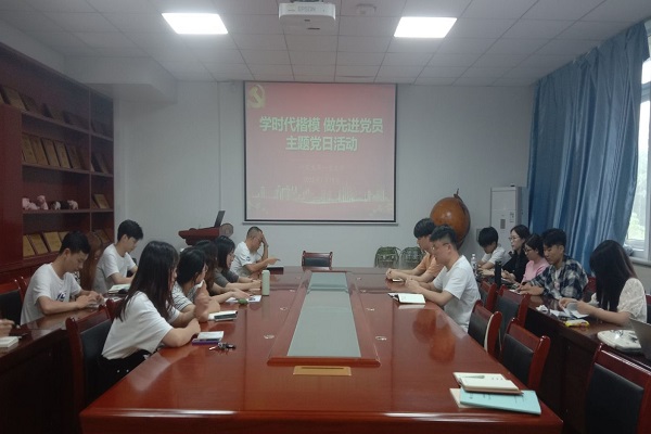 e0e55ec230b74d5fa5c935f5e3372e94.jpg 1B02E1B9AD52E8C7F88A1F4A740D1F3E.jpg