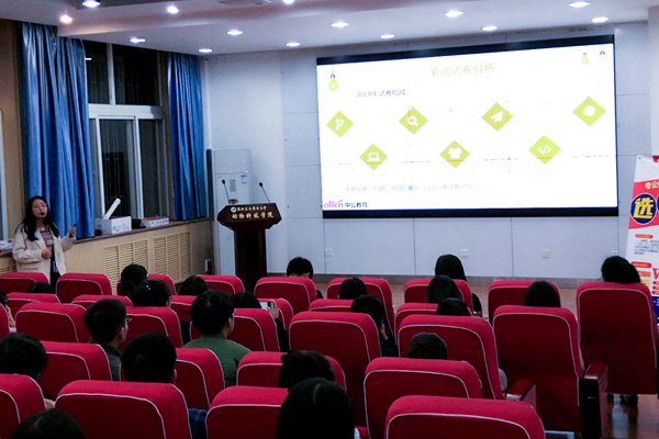 ba4c3ff31dcd42d293176df70520a22e.png 920167d13c4440a08f110da706dcb6ef副本.png