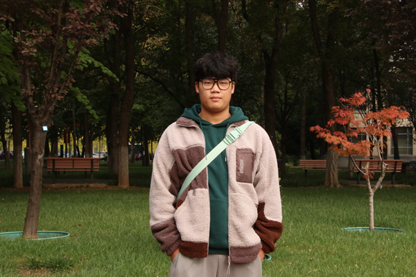 8660f393c3be41669da6b0cea81a6908.png 边晨启_副本.png