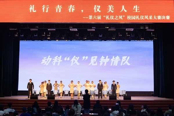 8fcca1dbb72b4035a1565e0fbb6032fa.jpg 8J8A8635.jpg