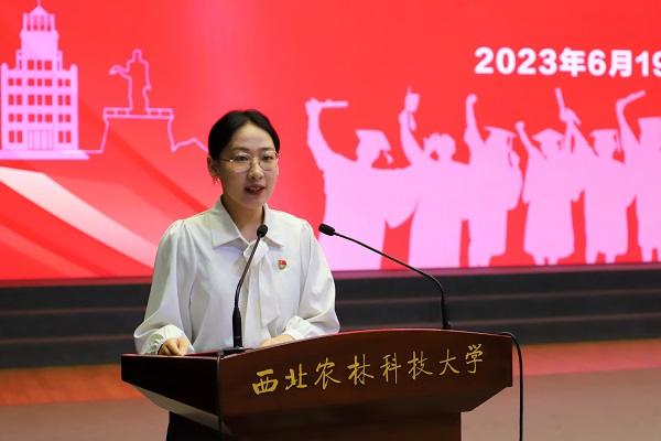 5bdc1e2e0c5f4f8b8273f7b605b64c6b.jpg IMG_6575.jpg