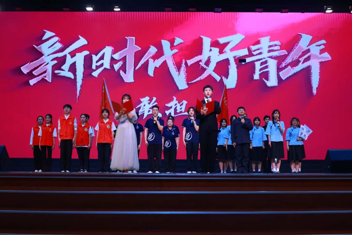 819d538363014ffd9f67d1a67ff73f19.jpg 819d538363014ffd9f67d1a67ff73f19.jpg